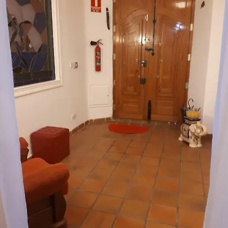 Casa Camino Al Castillo *